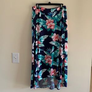 Tommy Bahama floral maxi skirt *NEW*